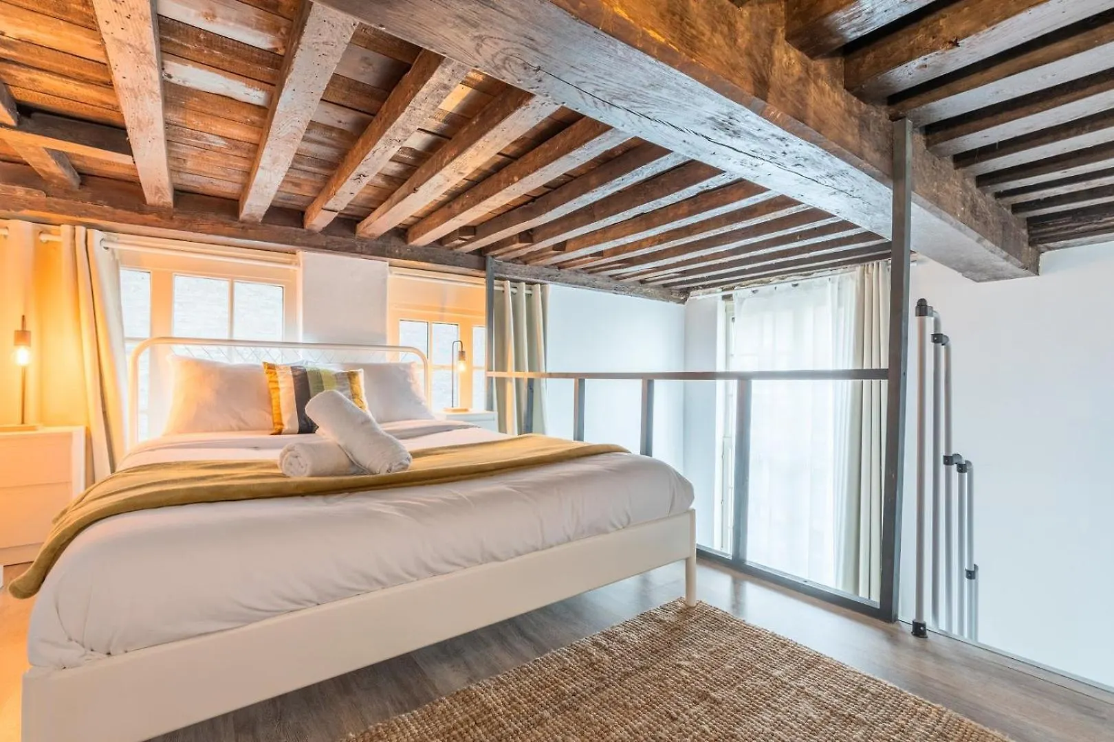 Atypical Triplex Near Grand Place With Terrace Lille Francie